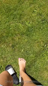 Poster: Barefeet on the soft grass Poster: Barefeet on the soft grass